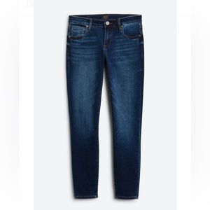 Kut from the Cloth- Dayna Skinny Jean~ Indigo